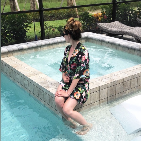 Lulu Kimono - Picture 2 of 3